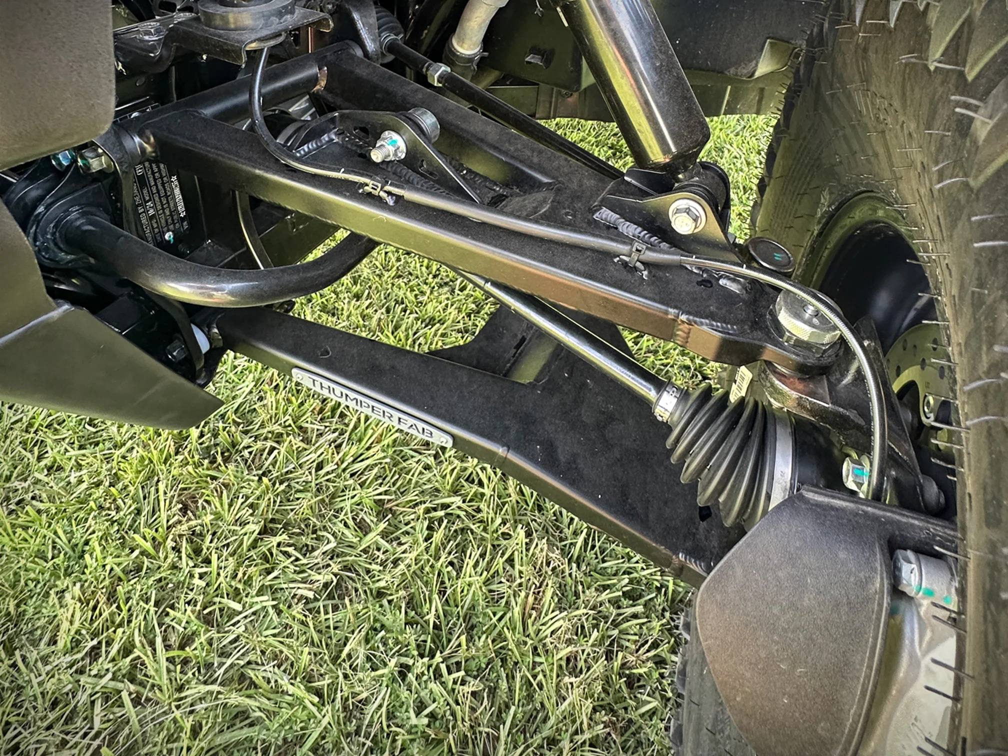 TF281201.R | CFMOTO UForce U10 PRO Rear Control Arms (Pre-Installed) - Image 5