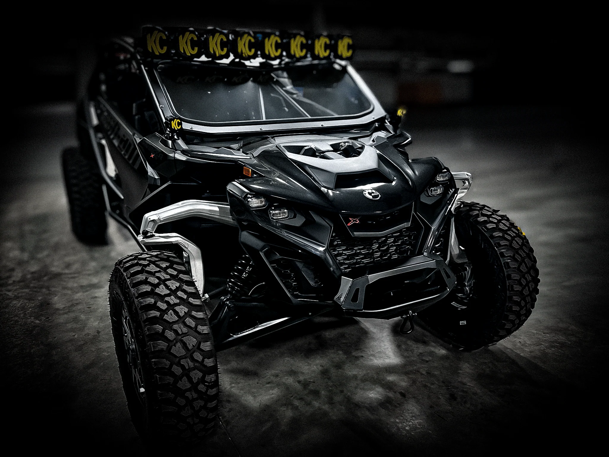 TF240501 | Maverick R Front Winch Bumper - Image 11