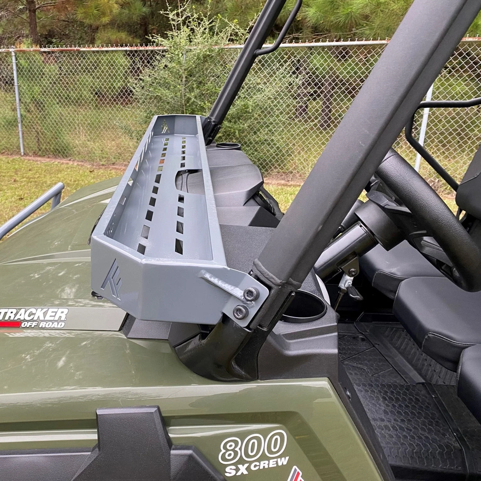 Tracker 800SX Front Basket - Image 10